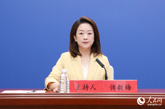 主持人傅毅梅.jpg